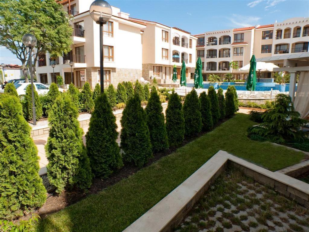Paradise Bay Hotel 포마리 외부 사진