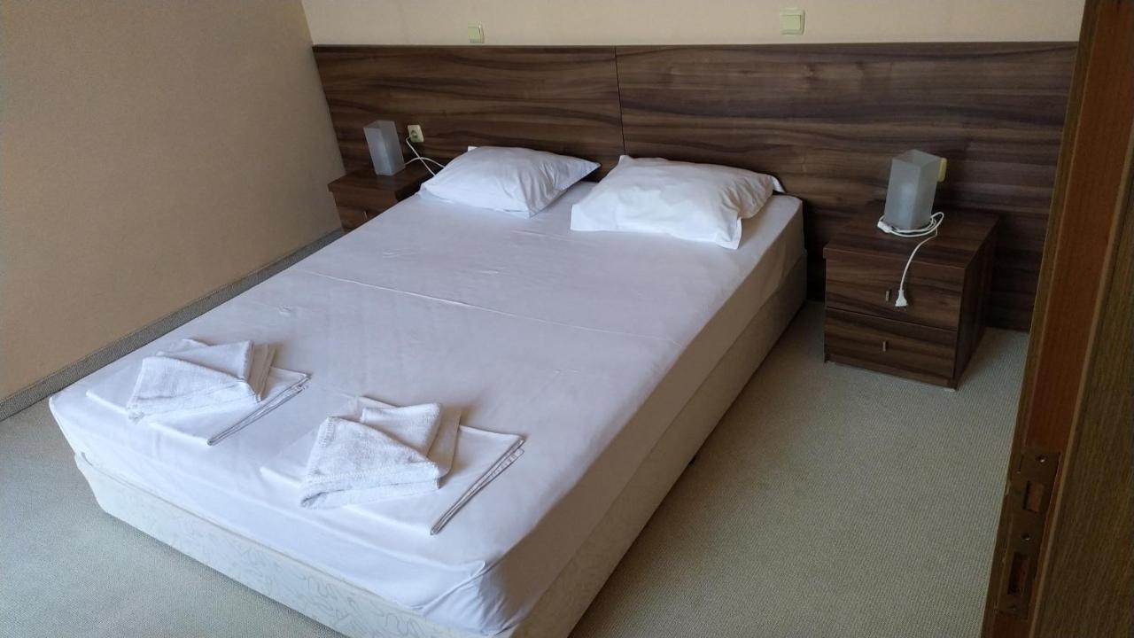 Paradise Bay Hotel 포마리 외부 사진
